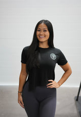 Croppad t-shirt med knytning